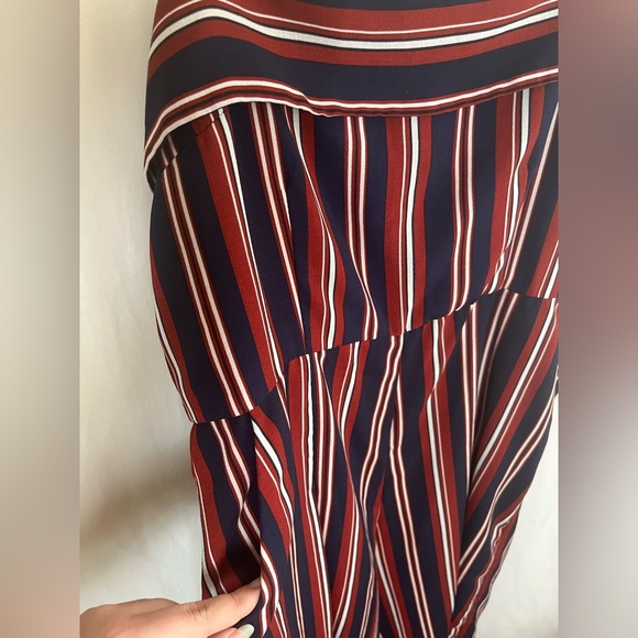 Spaghetti strap jumpsuit - Picture 2 of 6